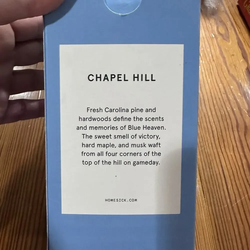 NIB HOMESICK CANDLE 13.75oz, Limited Edition Chapel Hill Collegiate Collection